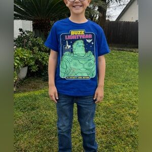 Disney /Pixar Buzz Lightyear Kids 5/6 T-Shirt